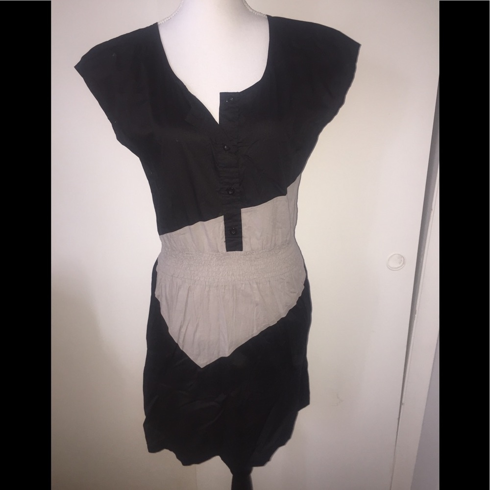 Piko 1988 cap sleeve button front dress